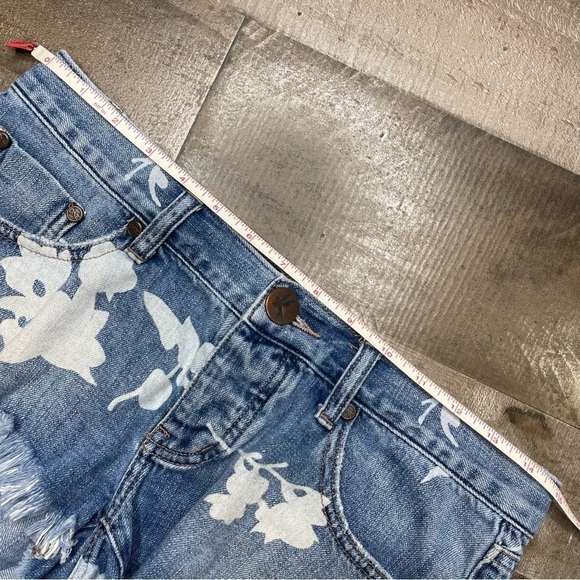 One Teaspoon Bonita’s Cutoff Shorts size 25 - Picture 16 of 16